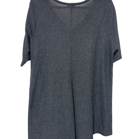 Torrid Favorite Tunic Waffle V-neck Faux Button-front Hilo Tee Thermal Waffle - Picture 4 of 6